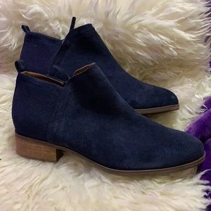 Toms Blue Suede Shoes! 11 Wide, 1-1/2” heel, only worn once.